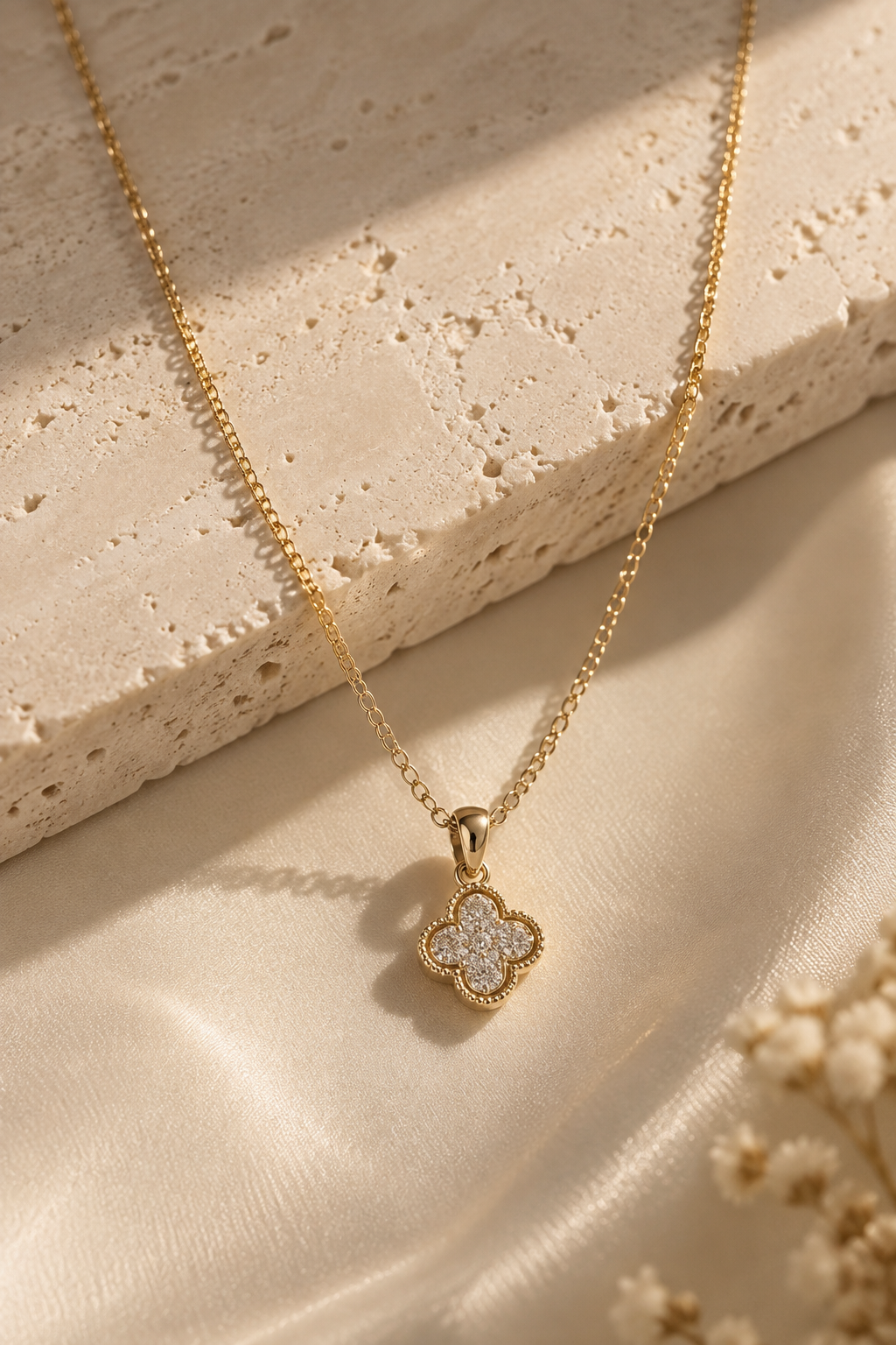 Luna Clover Necklace